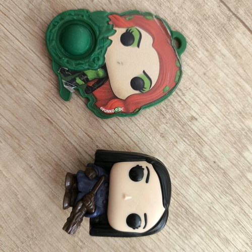 Small toys from Kinder like new