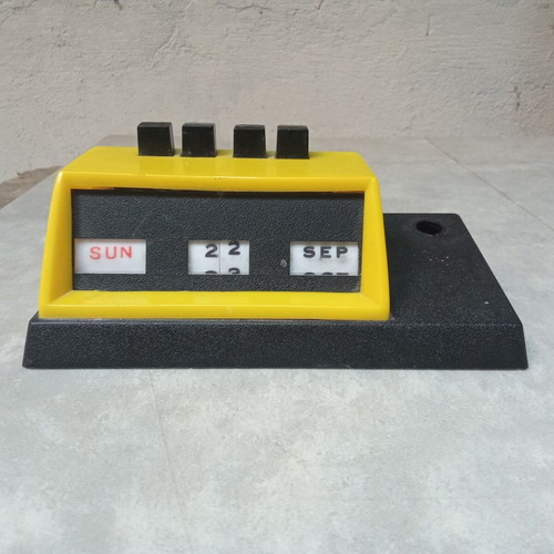 Mini Analog Desk Calendar used, 1970s 1980s decade