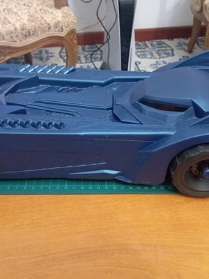 Blue Bat-Tech Batmobile της Spin Master σαν καινούργιο