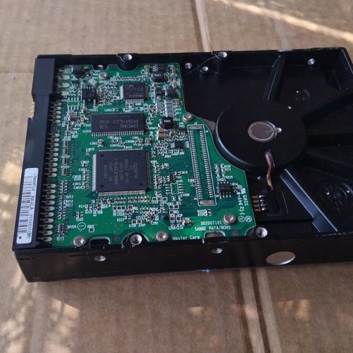 Maxtor DiamondMax 10 6L160P0 160GB IDE Ultra-ATA/133 hard drive