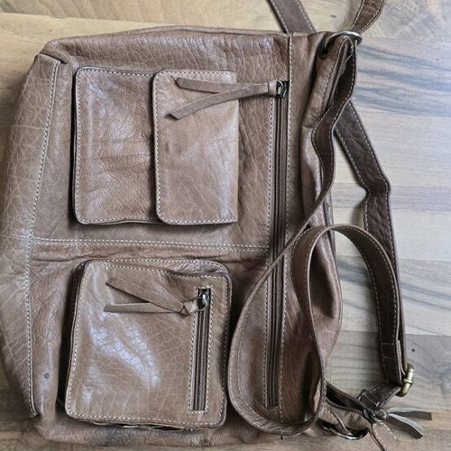 5 th Avenue women's bag like new, natural leather, brown