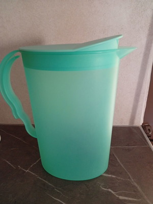 Tupperware water jug 2.1 liters new green unused