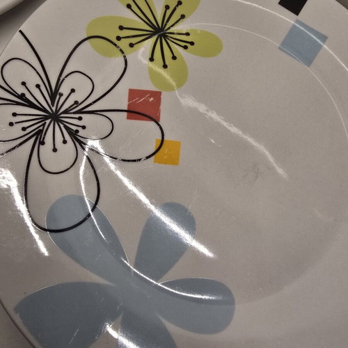 Dinner plates, set of 5