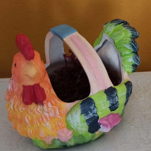 Decorative table chickens for Easter decoration new