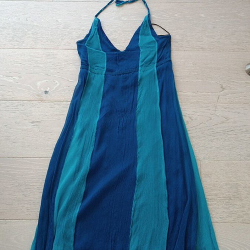 Milk and honey dress blue size M like new