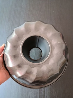 Metal Cake Mold used, kitchenware