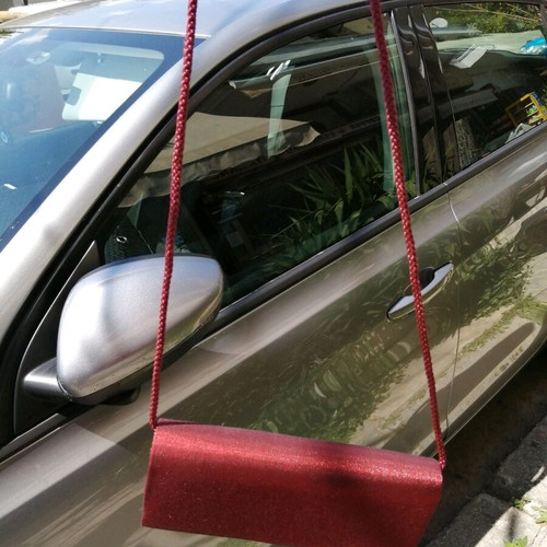 Evening bag like new, burgundy, handheld with strap