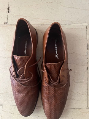 Leather moccasins like new, handmade, size 43, brown