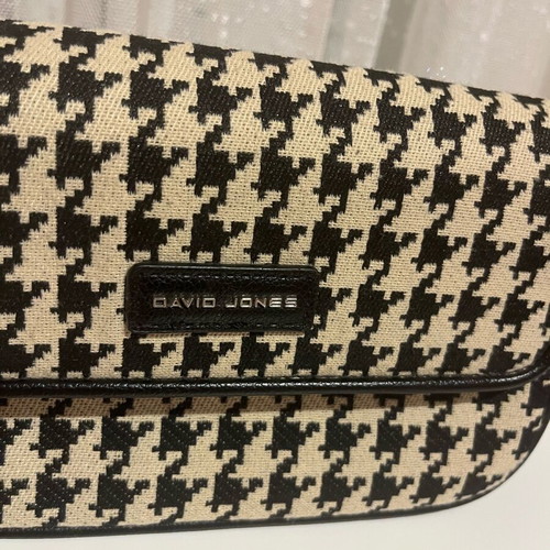 David Jones crossbody bag like new, black