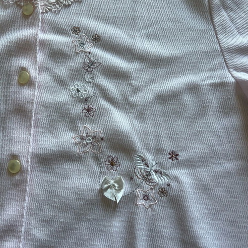 Pink blouse with embroidered flowers like new
