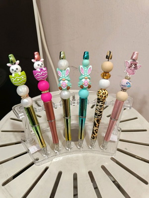 Handmade Easter pen new