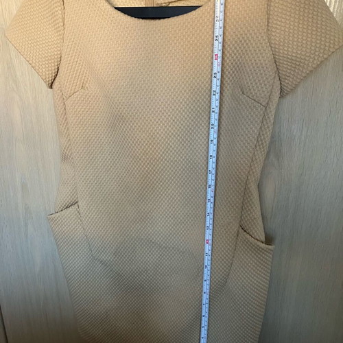 Quilted dress with pockets Medium used, beige camel