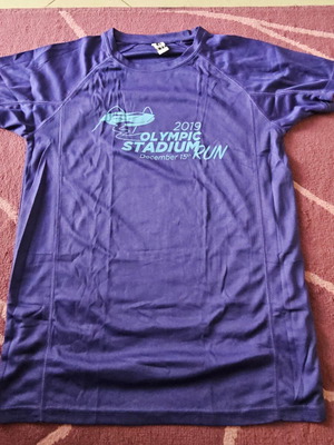 Roly running shirt from Olympic Stadium Run 2019, like new, size small, purple
