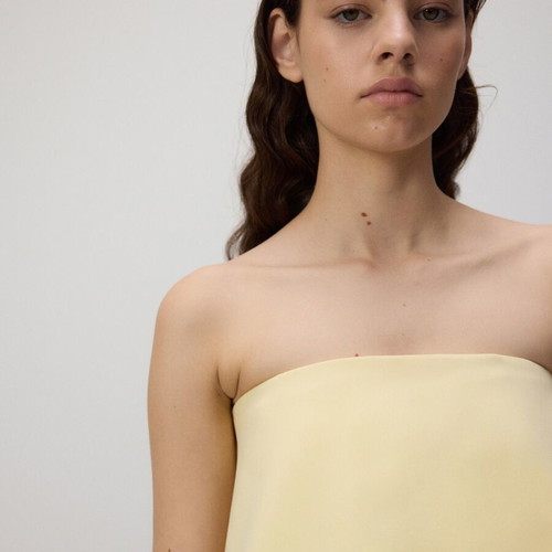 Reserved top with bare shoulders, butter yellow, size L, like new