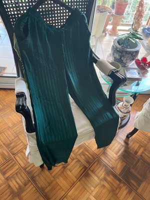 Zara pleated pants new dark green, size L