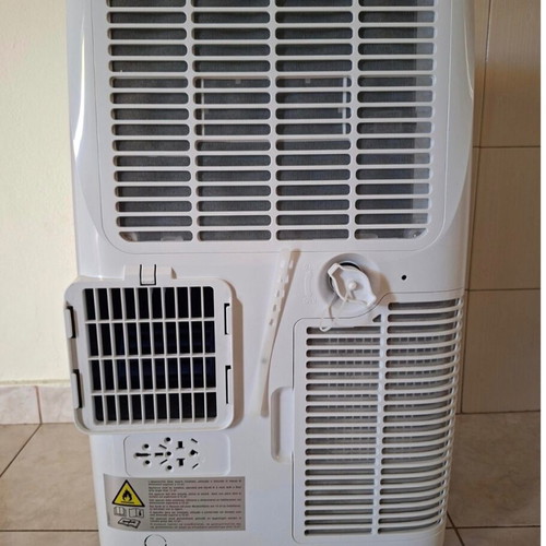 Eurolamp Zephyrus 12000 BTU portable air conditioner with WiFi like new