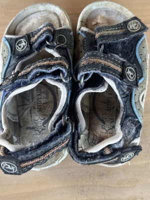 Active Kids Sandals Size 25 Refurbished, Blue