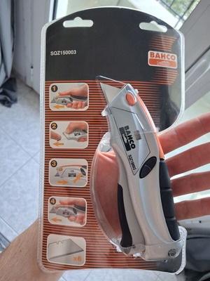 Bahco Squeeze utility knife professional new with ergonomic grip
