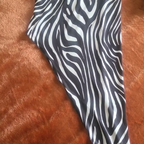 Bustier and skirt set like new, black and white