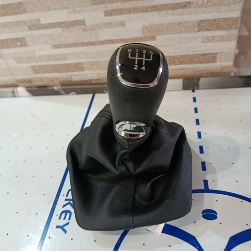 Gear shift knob for Skoda Octavia II 2004-2012, new