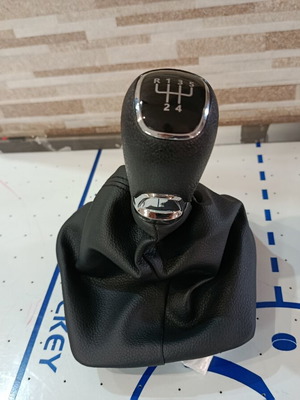 Gear shift knob for Skoda Octavia II 2004-2012, new
