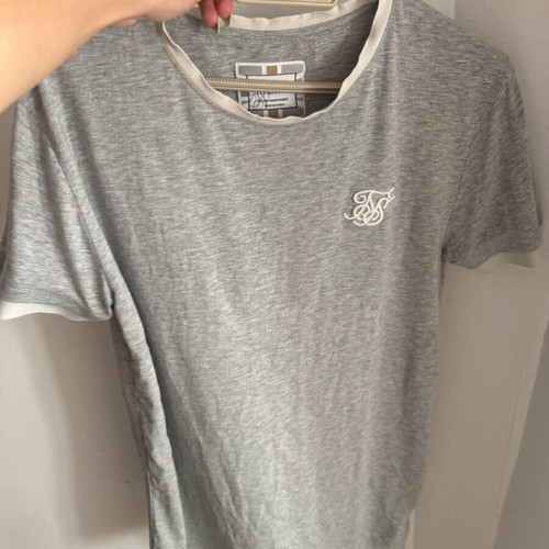 Sik Silk men's t-shirt small grey in excellent condition