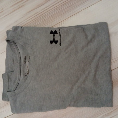Under Armour T-shirt for 12-year-old boy, like new, gray, size 164 cm