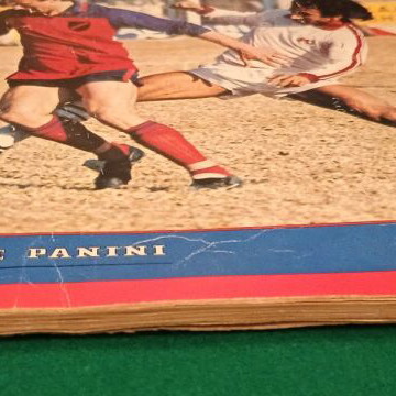 Football 84 Panini used, 100% complete sticker album