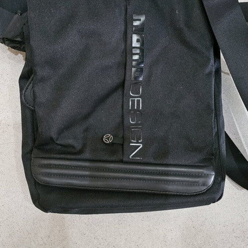 MomoDesign shoulder bag black like new authentic
