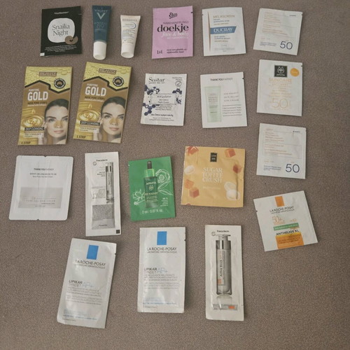 Branded skincare samples new, 19 pieces for face and body care