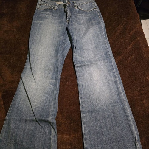 Jeans size 28 like new