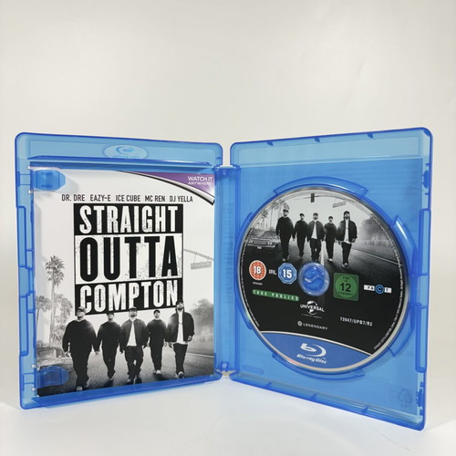 Straight Outta Compton Blu-ray like new with English subtitles