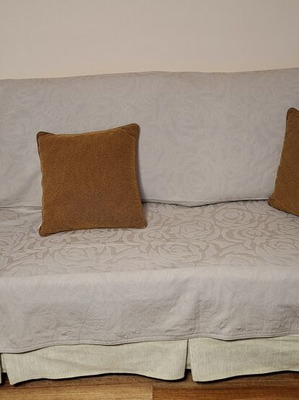 Sofa set like new, 1 three-seater and 2 single sofas
