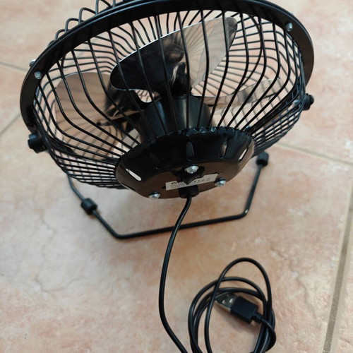 Mini Primo fan 15cm like new, metal frame USB