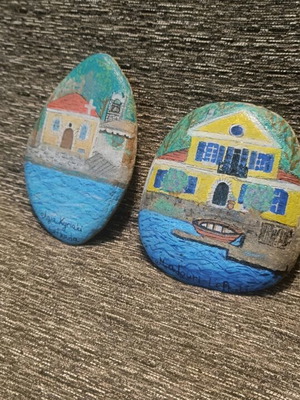 Painted stones new with images from Lefkada, set of 2