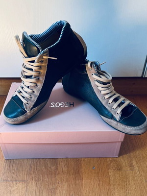Leather athletic boots used, black with beige, size 38