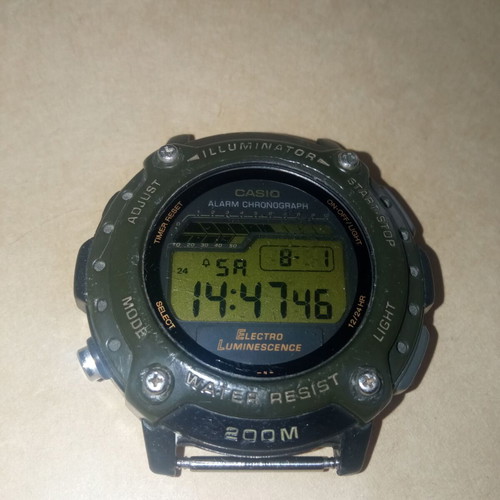 Casio DW-285 watch used, good condition