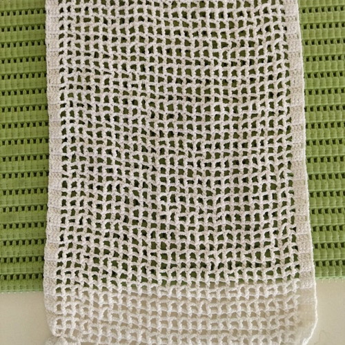 Handmade Crochet Table Runner filet crochet, like new, 20x83 cm