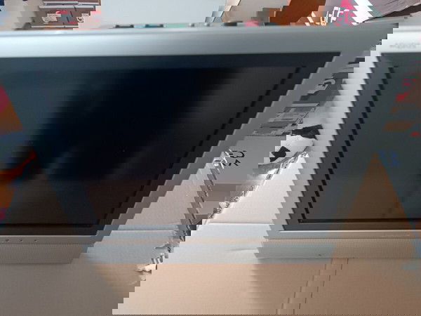 ТЕЛЕВИЗОР SHARP LC-15Е 1E - 15 "