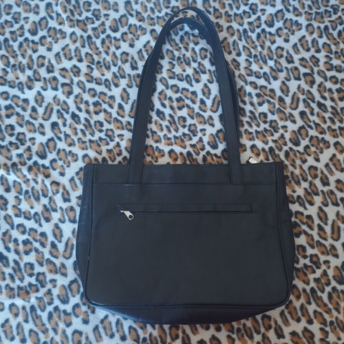 Black shoulder bag made of faux leather, like new