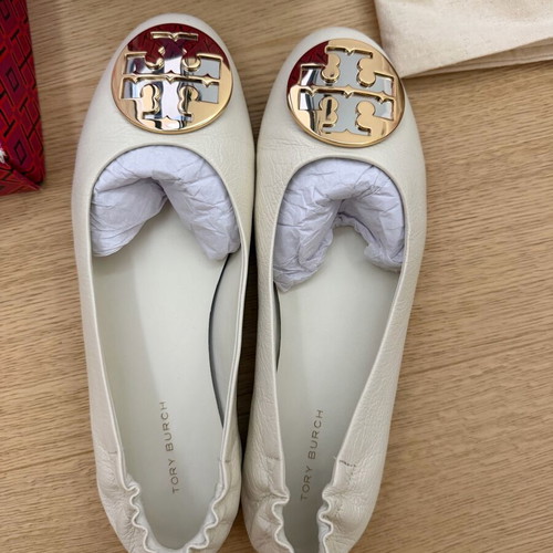 Tory Burch Claire leather ballet flats like new, size 36.5, ivory