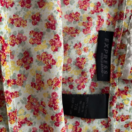EXPRESS WORLD BRAND, skirt with fine stripes, size USA 7/8, (M) and (L).