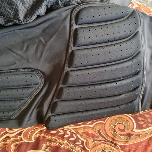 Under Armour cycling shorts like new with padding