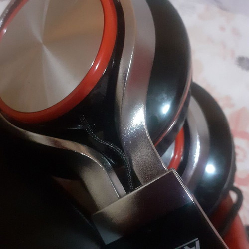 Artix CL750 ενσύρματα ακουστικά πάνω από το αυτί με θήκη