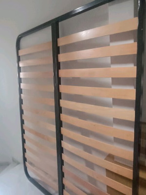 Ανατομικό τελάρο για διπλό στρώμα 155,5εκ × 184,5εκ καινούργιο