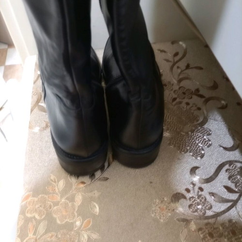 Rollini women's leather boots size 38 like new, black