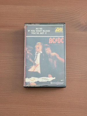 AC/DC If You Want Blood You've Got It cassette album used, rock