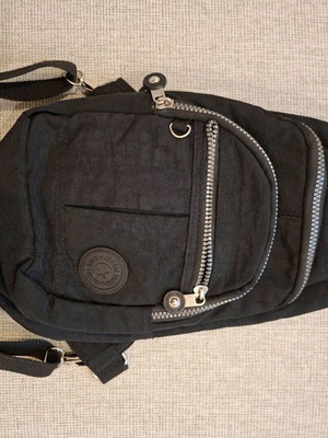 Maria Bruni women's backpack like new, black