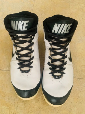 Nike basketball shoes, size 47, white and black
