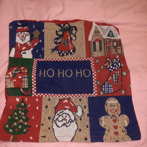 Christmas pillow covers like new, pack of 6